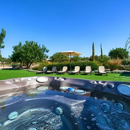 Villa 5 Bedroom Rio With Large Private Pool And Hot Tub, Aphrodite Hills Kouklia