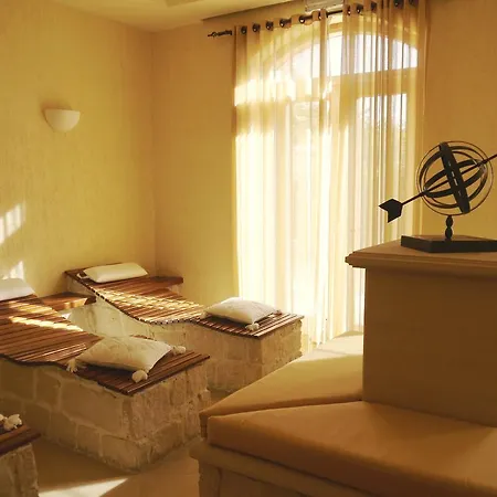 5 Bedroom Villa Rio With Large Private Pool And Hot Tub, Aphrodite Hills Resort Villa