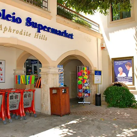 5 Bedroom Rio With Large Private Pool And Hot Tub, Aphrodite Hills *