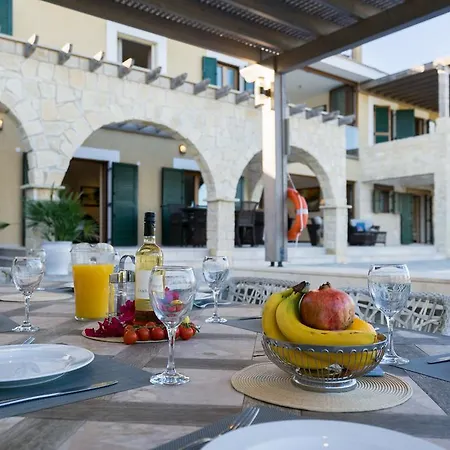 5 Bedroom Villa Rio With Large Private Pool And Hot Tub, Aphrodite Hills Resort Villa