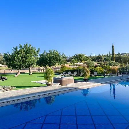 Villa 5 Bedroom Villa Rio With Large Private Pool And Hot Tub, Aphrodite Hills Resort
