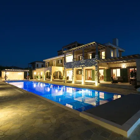 5 Bedroom Rio With Large Private Pool And Hot Tub, Aphrodite Hills