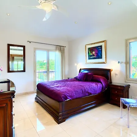 5 Bedroom Rio With Large Private Pool And Hot Tub, Aphrodite Hills *