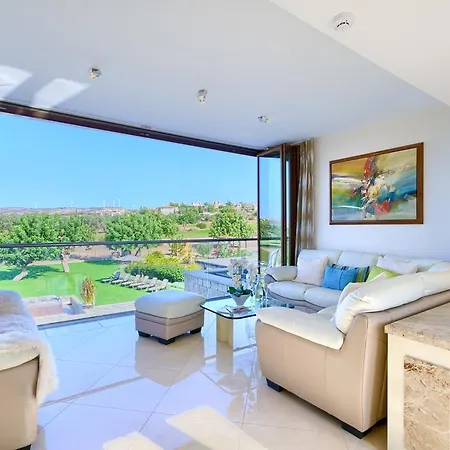 5 Bedroom Rio With Large Private Pool And Hot Tub, Aphrodite Hills Villa *