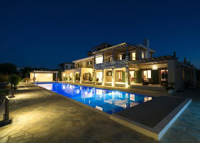 5 Bedroom Rio With Large Private Pool And Hot Tub, Aphrodite Hills
