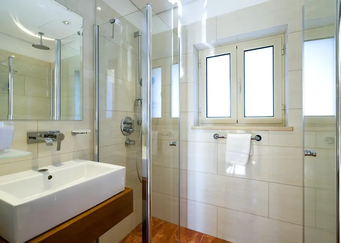 5 Bedroom Rio With Large Private Pool And Hot Tub, Aphrodite Hills Villa