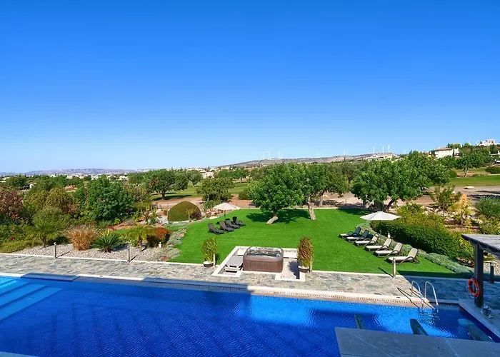 5 Bedroom Rio With Large Private Pool And Hot Tub, Aphrodite Hills Villa