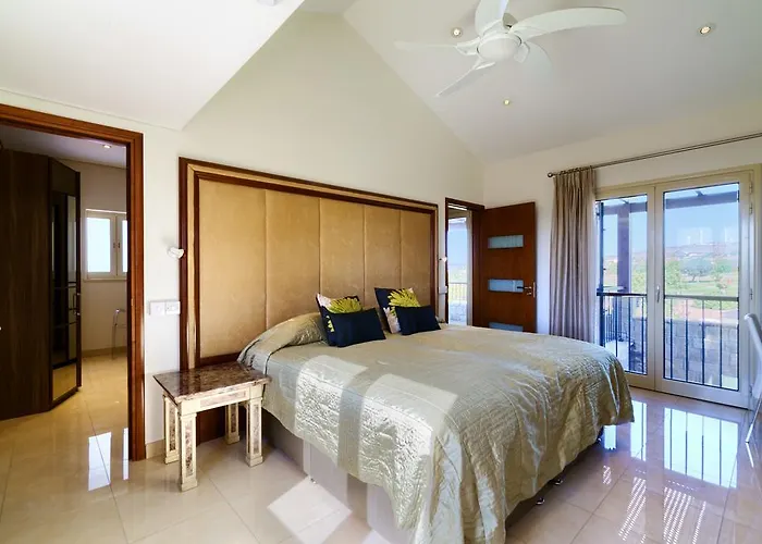 Villa 5 Bedroom Rio With Large Private Pool And Hot Tub, Aphrodite Hills Kouklia